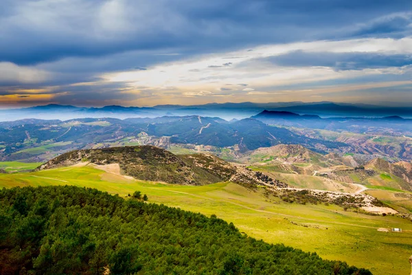 Harika manzarasını Vadisi Dağları