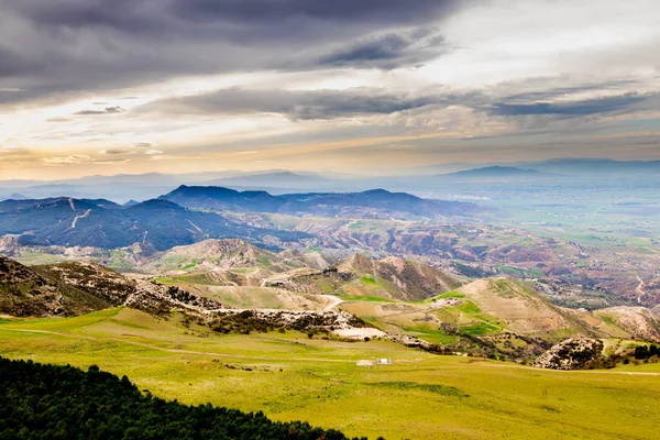 Harika manzarasını Vadisi Dağları
