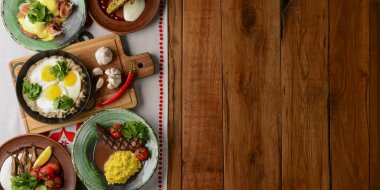 Sağlıklı kahvaltı ve temiz yeme konsepti. Boşluk afişini kopyala.