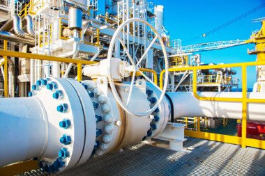 Manuel faaliyet Küresel Vana offshore petrol ve gaz merkezi işlem platformu.