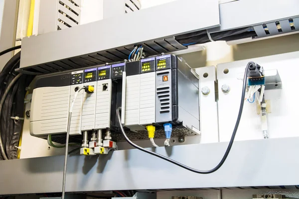 PLC programlanabilir mantık denetleyici, bu resmi göster sabit kablo co
