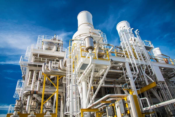 Körfez veya deniz petrol ve doğal gaz platformu