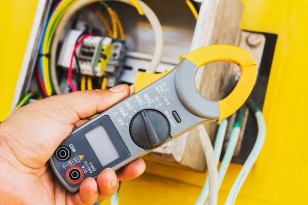 Clamp amp meter — Stock Photo, Image