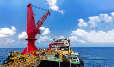 Turna, Offshore vinç, petrol ve gaz endüstrisinde taşıyıcı vinç nakil malzemesi veya işçi için açık denizde.
