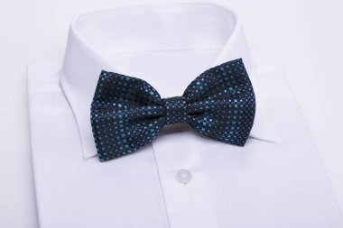 renk papyon beyaz zemin üzerine izole