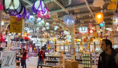 Eskişehir - 12 Mart 2017: Değnek ve piyasa müşterileri