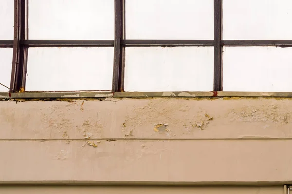 Kubbe tavan ile altıgen pencere eşiği içinde kapalı çarşı — Stok fotoğraf