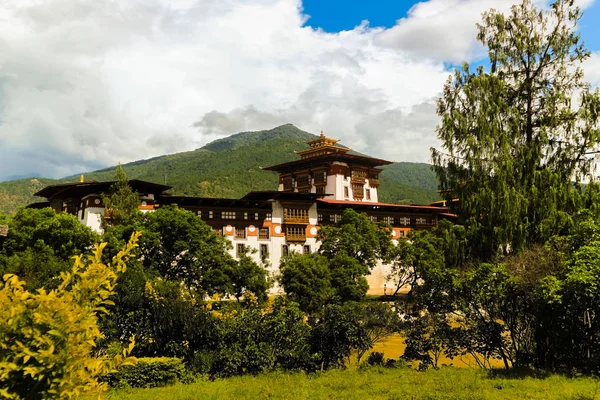 Punakha Dzong tempel (Pungthang Phodrang Dzong - Dechen, Palace av stora lycka), Bhutan. — Stockfoto