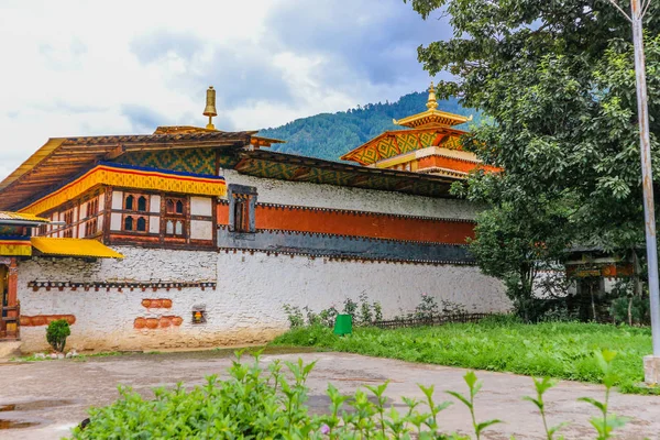 Architecture traditionnelle du temple bhoutanais au Bhoutan . — Photo