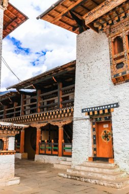 Geleneksel Bhutan tapınak mimarisi Bhutan