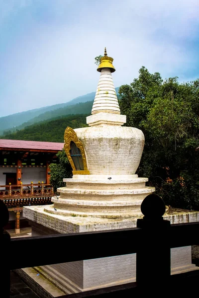 Stupa en Punakha Dzong (Pungthang Dechen Phodrang Dzong - Palacio — Foto de Stock