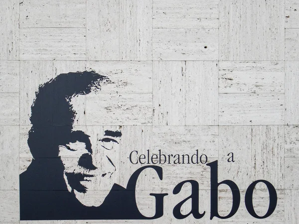 Cebrail Garcia Marquez 'in halk kütüphanesindeki ve kültür merkezinin duvarındaki portresi