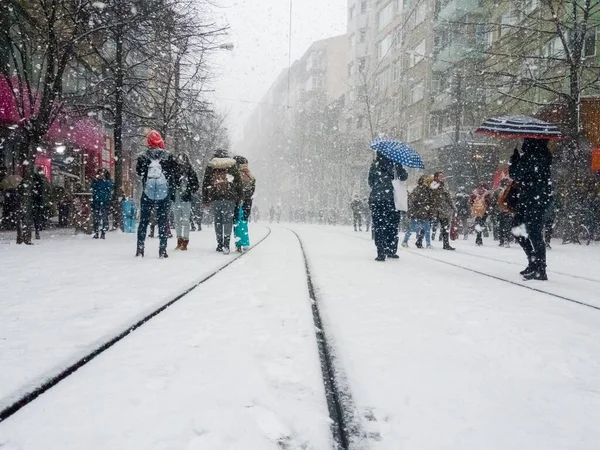 Ventisca Tormenta Nieve Invierno Eskisehir Con Nieve Pesada Cayendo Calle — Foto de Stock