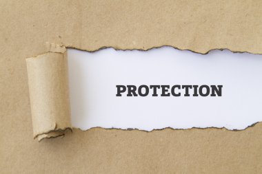 Koruma yazıt karton delik içinde