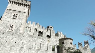 Ortaçağ Kalesi Fenis Aosta İtalya Italia eski anıt sanat turizm seyahat