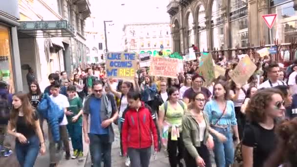 Милан Италия Мая 2019 Года Кампании Идущие Время Глобальной Забастовки — стоковое видео