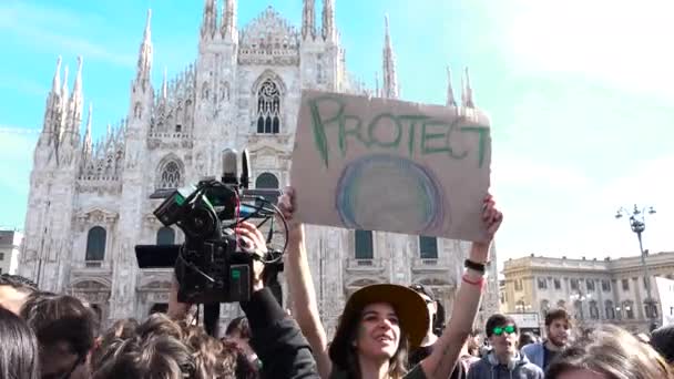 Milan Italie Mars 2019 Fille Manifestant Grève Mondiale Pour Avenir — Video