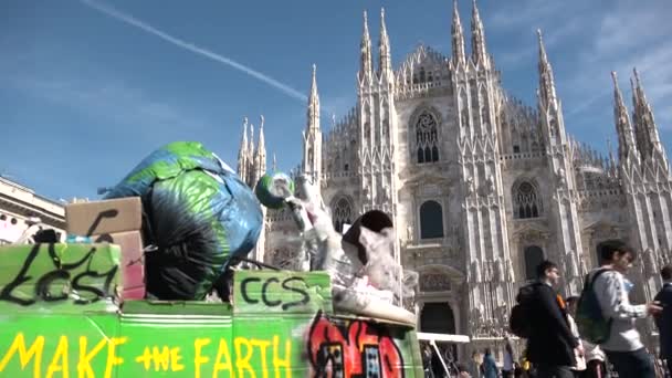 Milão Itália Março 2019 Sinal Piquete Colorido Para Greve Global — Vídeo de Stock