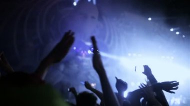 Geceleri açık havada Müzik Festivali kalabalık gürlemesi