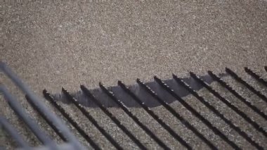 Loading wheat into a silo