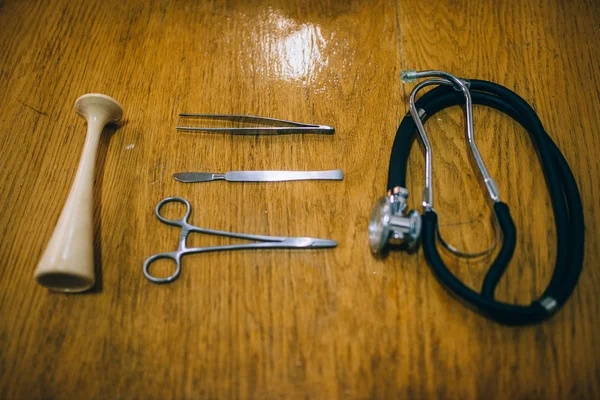 Lékařské chirurgické nástroje — Stock fotografie