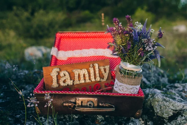 Decoración en bolsa de viaje — Foto de Stock