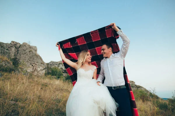 Hermosa pareja de boda — Foto de Stock