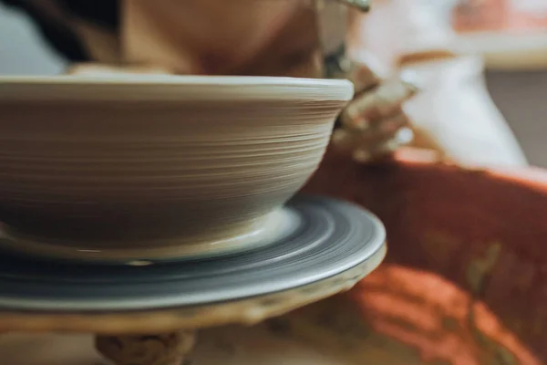 Potter Fazendo Panela Cerâmica Roda Cerâmica — Fotografia de Stock