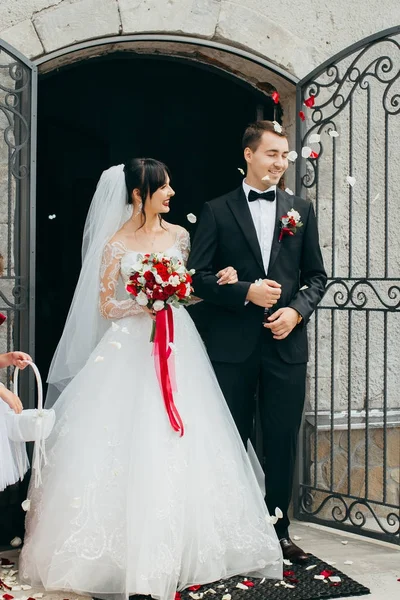 Belo Casal Cerimônia Casamento — Fotografia de Stock