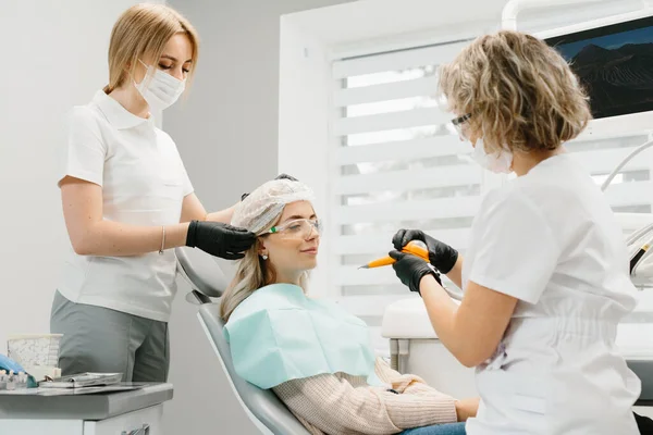 Dental Doctors Examining Patient Dentists Working — Stock Photo, Image