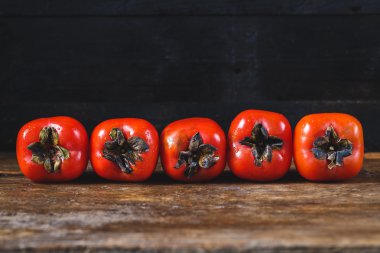 Vietnam kırmızı hurma