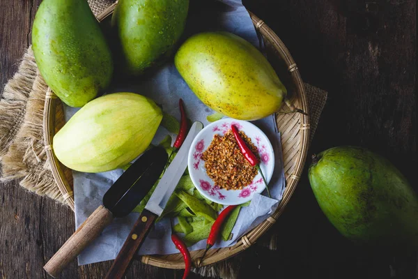 Zöld mangó és chili só — Stock Fotó