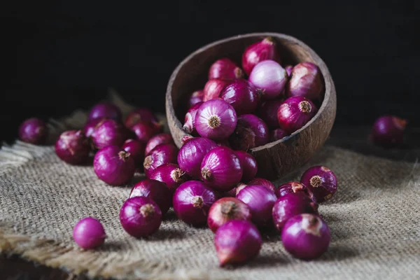 Свіжі Purple шалот — стокове фото