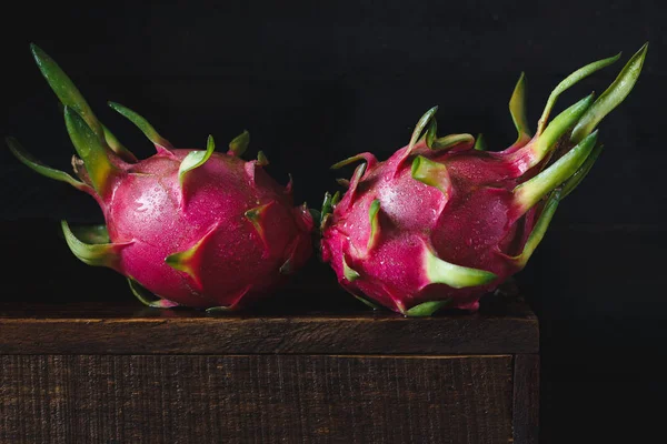 Verse dragon fruit — Stockfoto