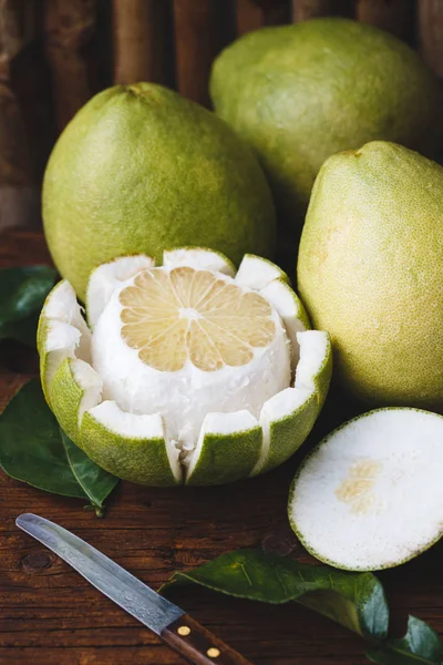 Yeşil Pomelos. Viet Nam meyvelerden — Stok fotoğraf