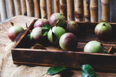 Olgun mor Starapples