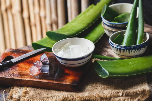 Färsk aloe vera — Stockfoto