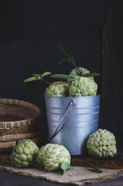 Taze krema elma meyve