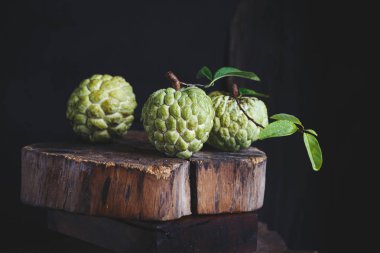 Taze krema elma meyve