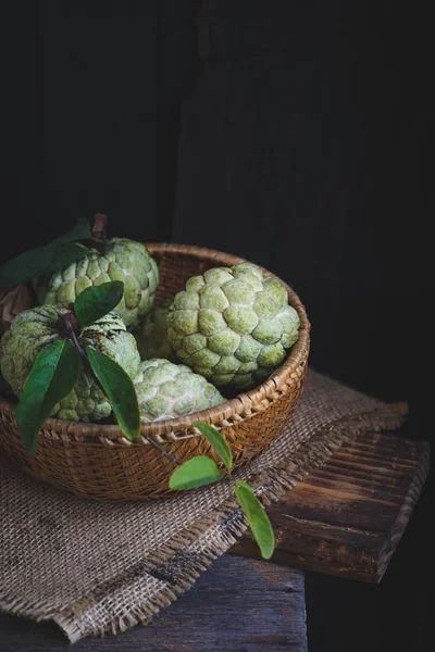 Fresh Custard Apple Fruits — Stock Photo, Image