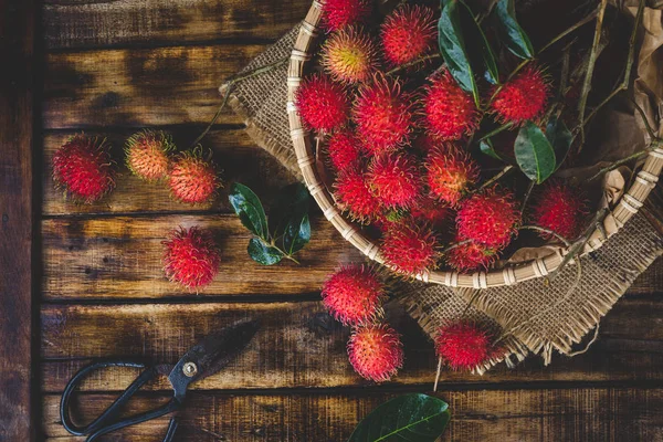 Frutas frescas de rambutão — Fotografia de Stock