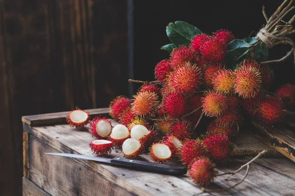 Färska rambutan frukt — Stockfoto