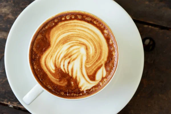 コーヒーを飲みながら. — ストック写真