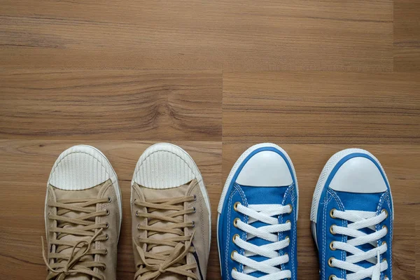 Two pairs of sneakers. — Stock Photo, Image