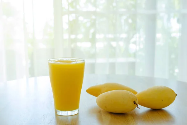 Mango juice for health.