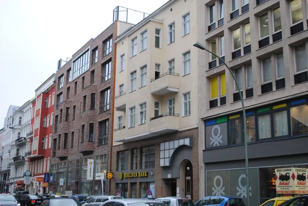 La arquitectura de la ciudad de Berlín. El horizonte de la ciudad . — Foto de Stock