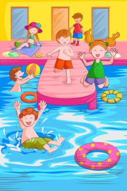 Çocuklar oynarken ve waterpark yaz tatil keyfi