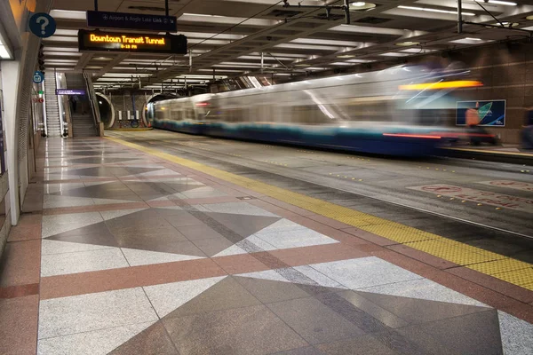 Hafif raylı tren ulaşım Tüneli'nde