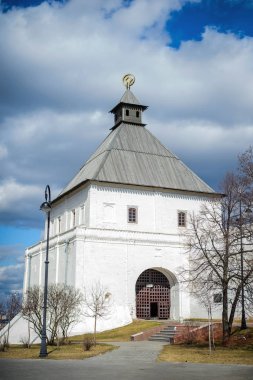Kazan, Rusya, 27 Nisan 2018: Kazan Kremlin kulenin