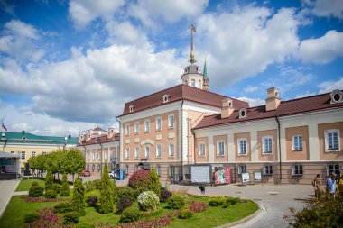 Rusya, Kazan, 24 Ağustos 2019: Kazan Kremlin 'deki binanın manzarası